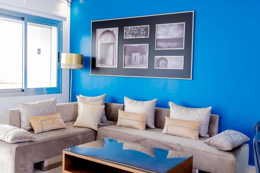 BUSINESS APPARTMENT