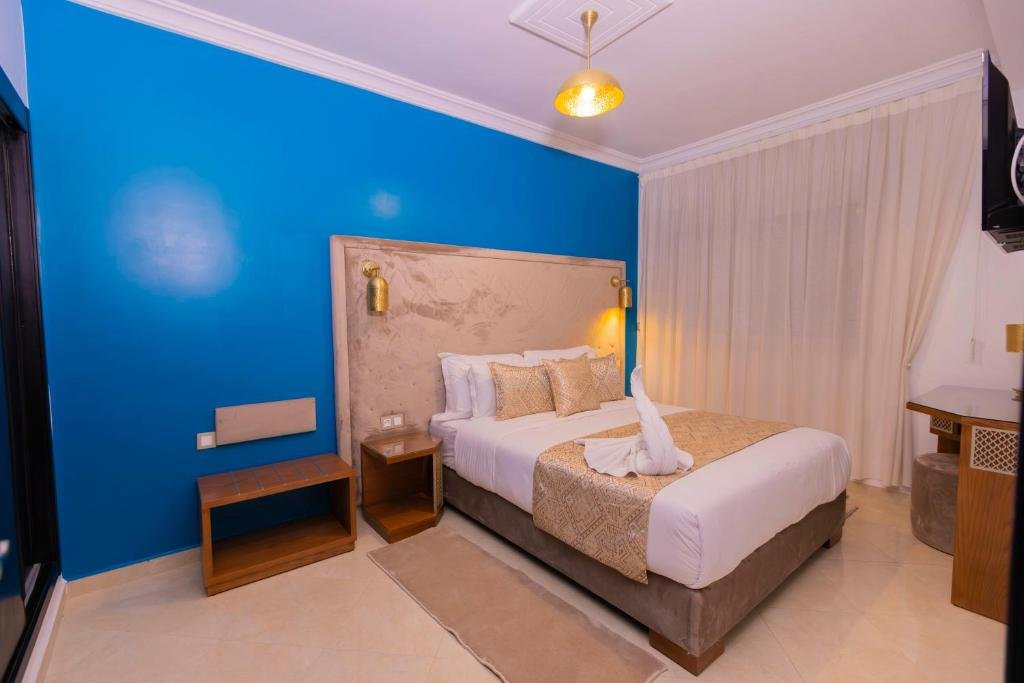 BUSINESS APPARTMENT